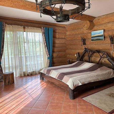 Hotel Фільварок Кмитів Velyki Kosharishcha Exterior foto